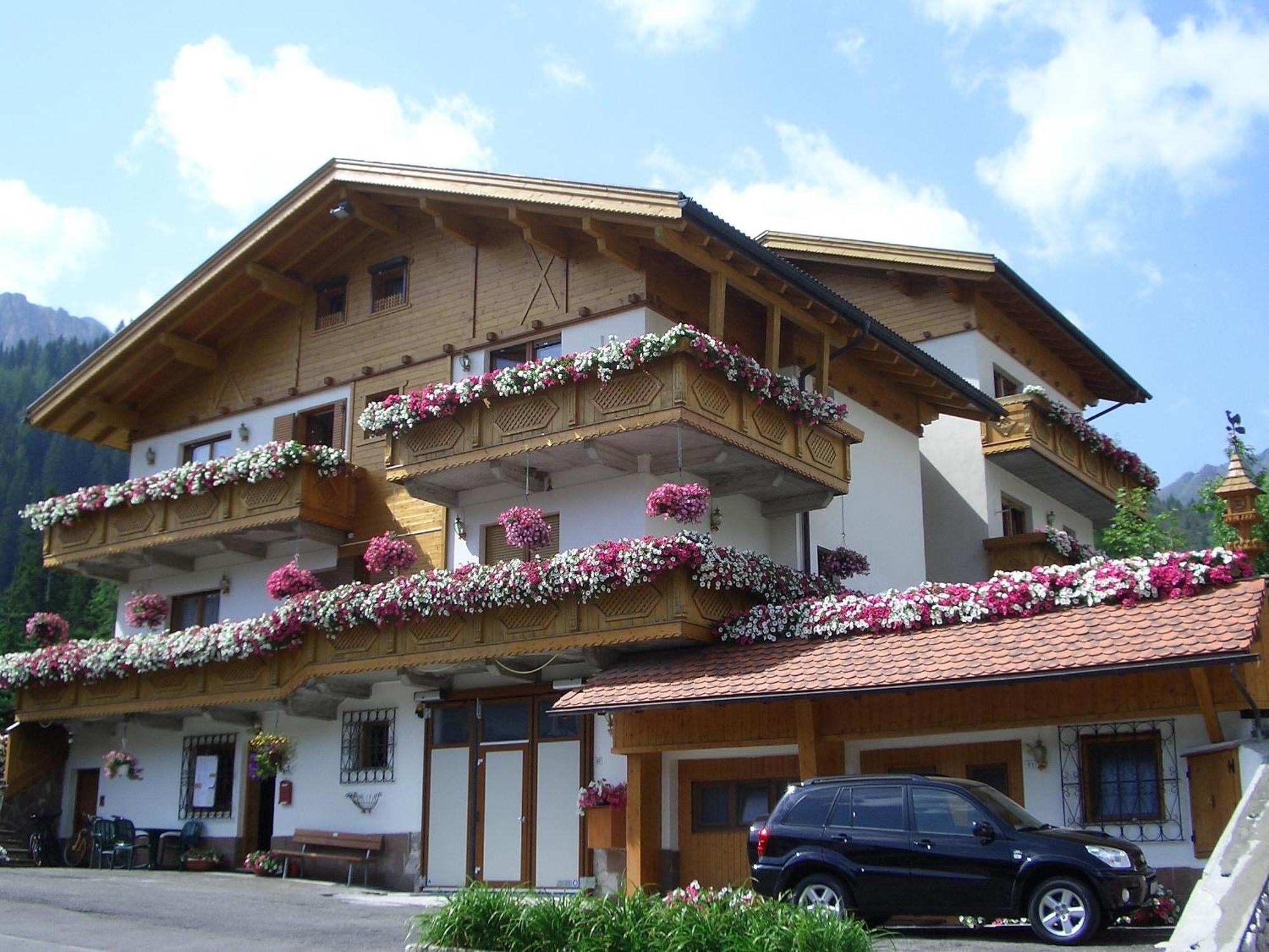 Chalet Belvedere Arabba Exteriör bild